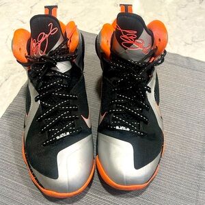 Nike LeBron 9 Bright Mango